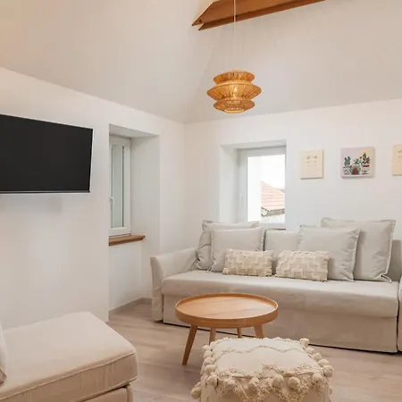 Seaside House Kastel Novi, - 23126 Σπίτι διακοπών Kaštela