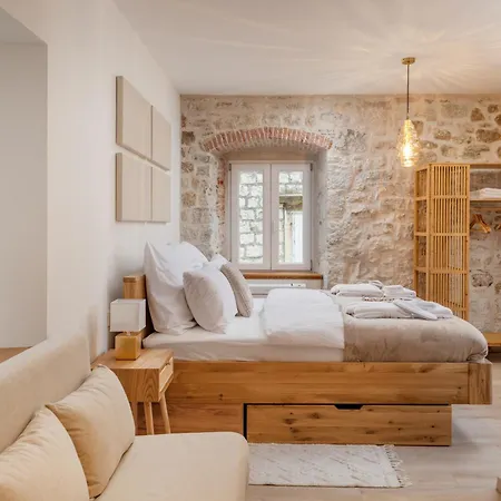 Holiday home Seaside House Kastel Novi, - 23126